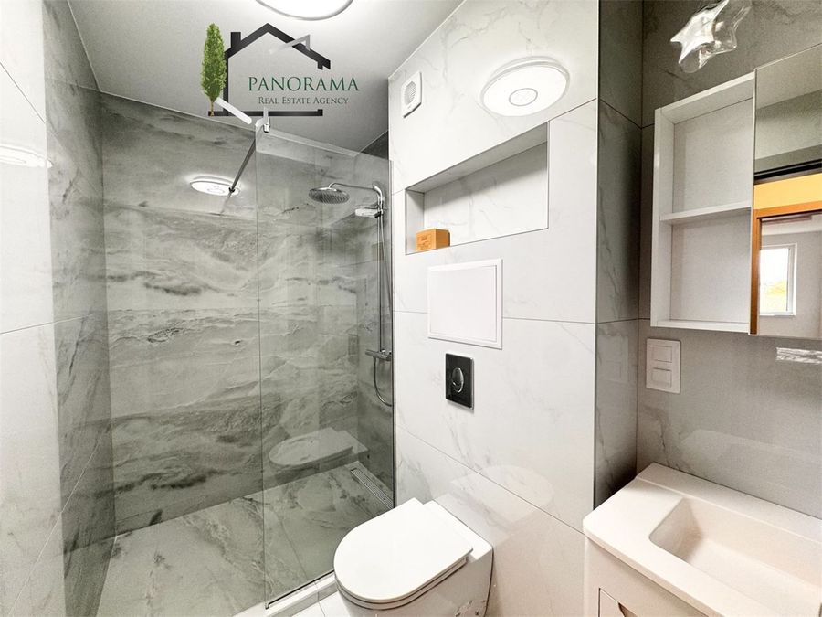 Снимка 330409631