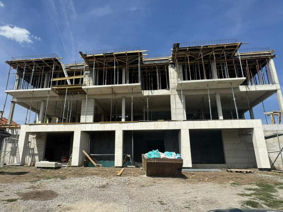 Снимка 330699701