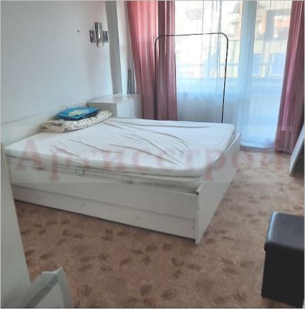 Снимка 330773702