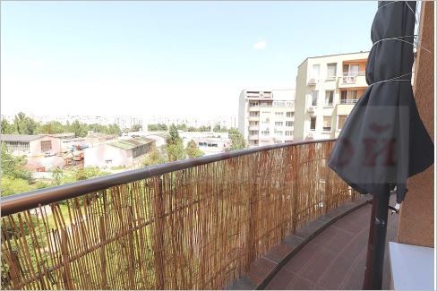 Снимка 331060418