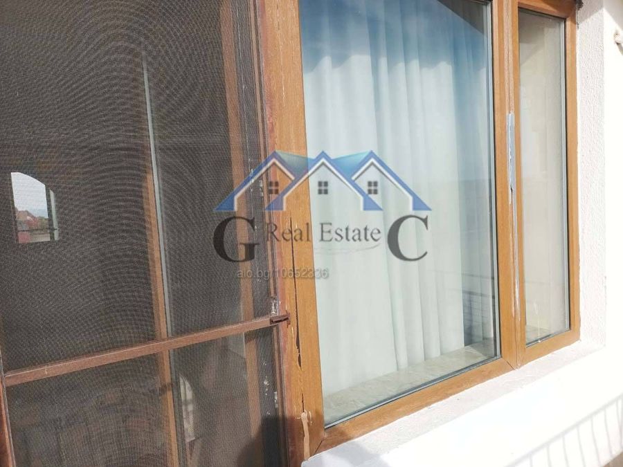 Снимка 331662320