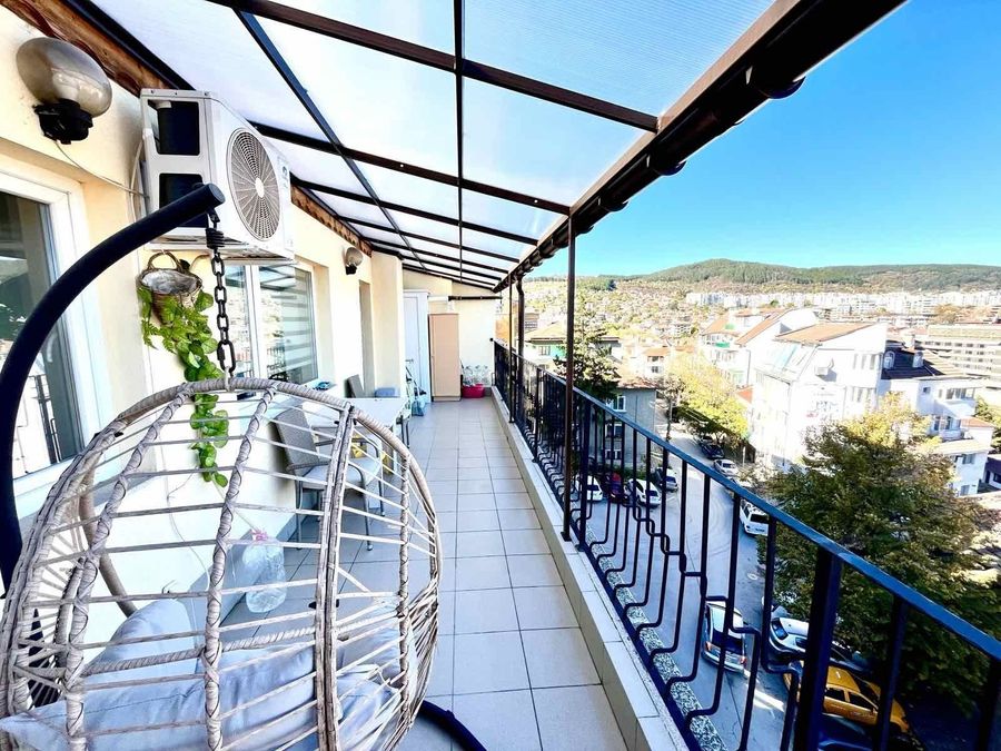 Снимка 331977986