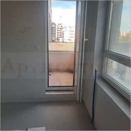 Снимка 332400380