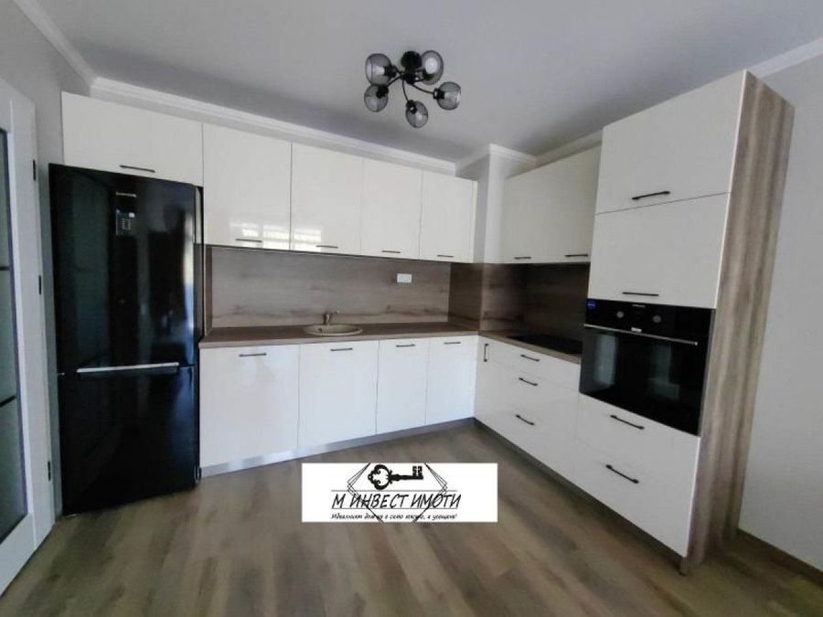 Снимка 332413247