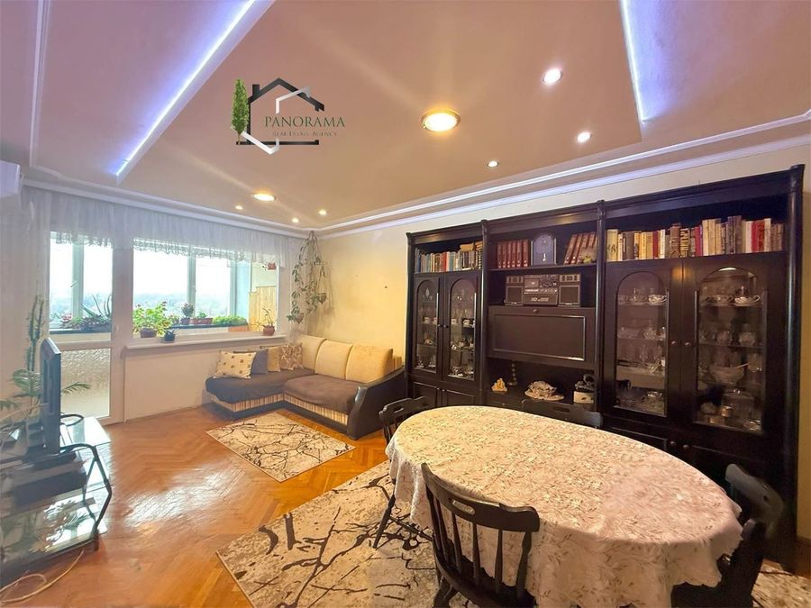 Снимка 333110789