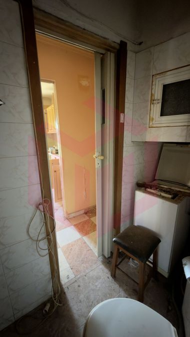 Photo 334228370