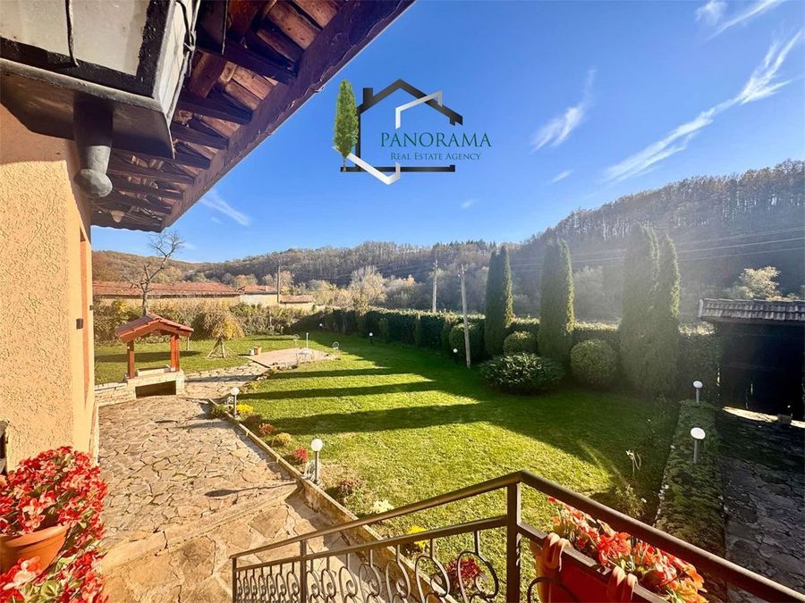 Снимка 334273631