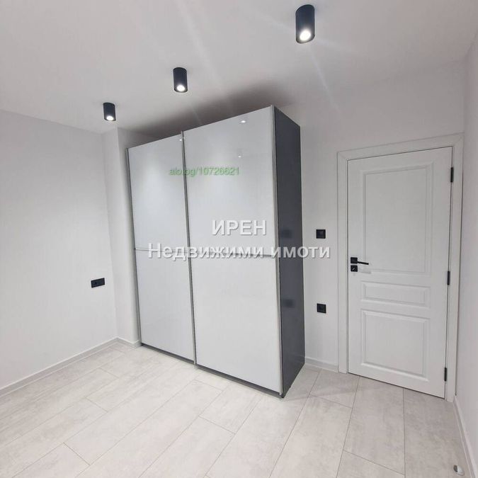 Снимка 334436987