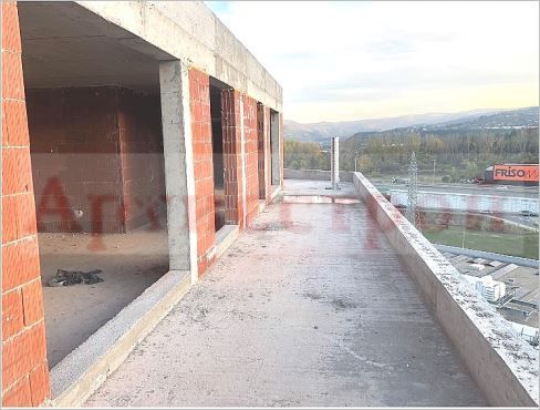 Снимка 335066471