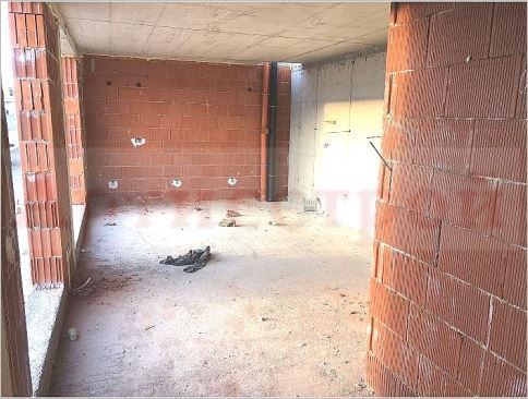 Снимка 335066585