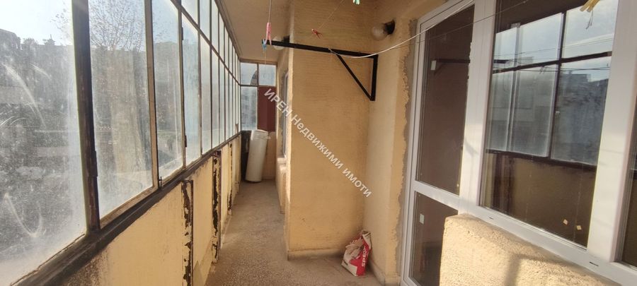 Снимка 335414570