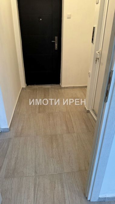 Снимка 335511719