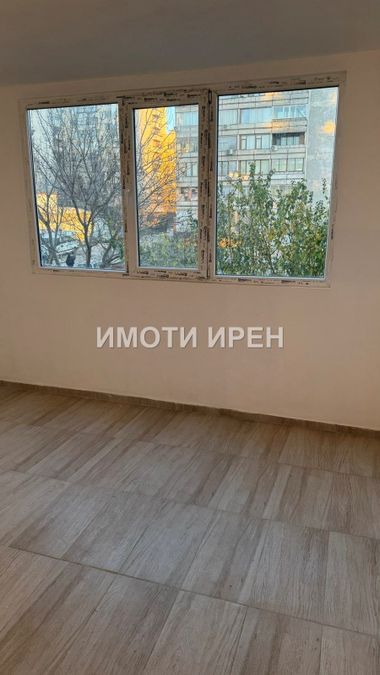 Снимка 335511728