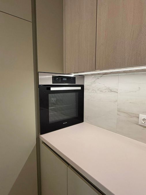 Снимка 335745122