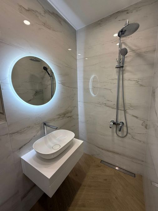 Снимка 335745170