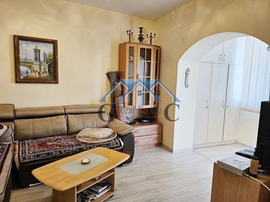 Снимка 336620618