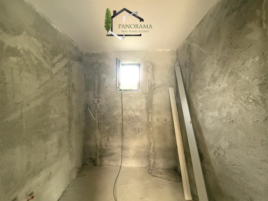 Снимка 336780590