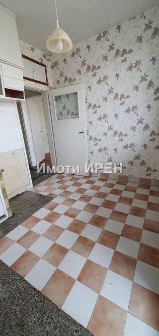 Снимка 336990143