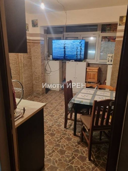 Снимка 337020479