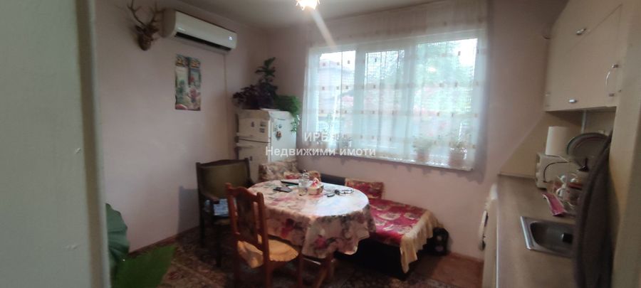 Снимка 337619819