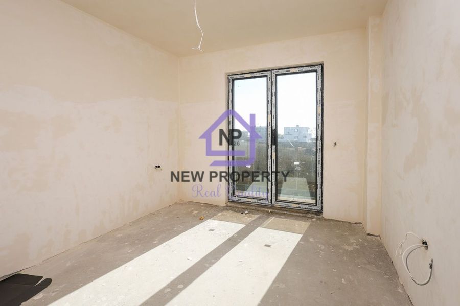 Снимка 337766828