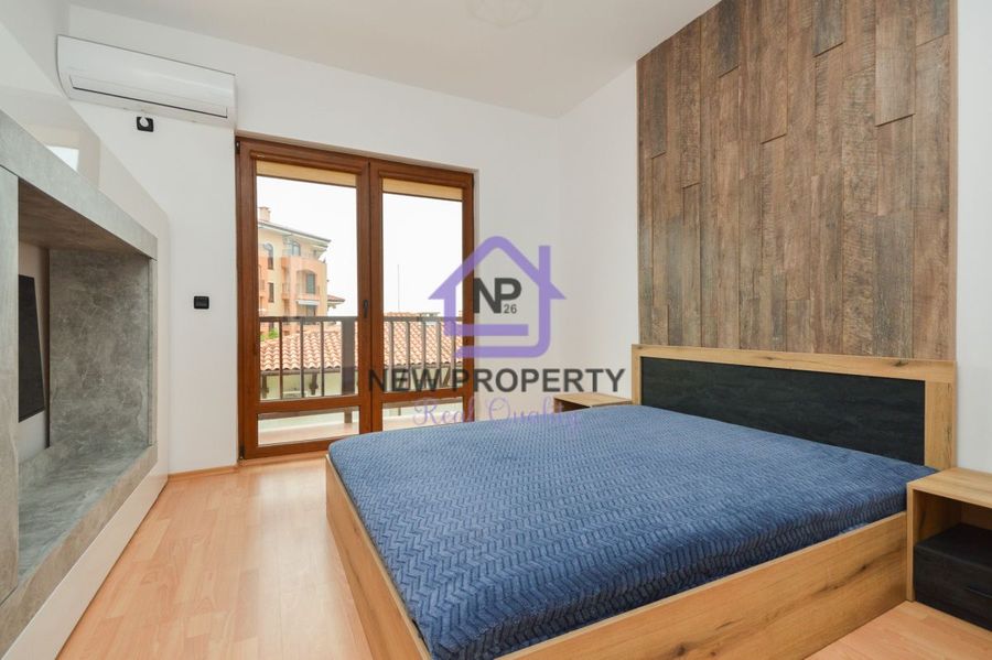 Снимка 337767200