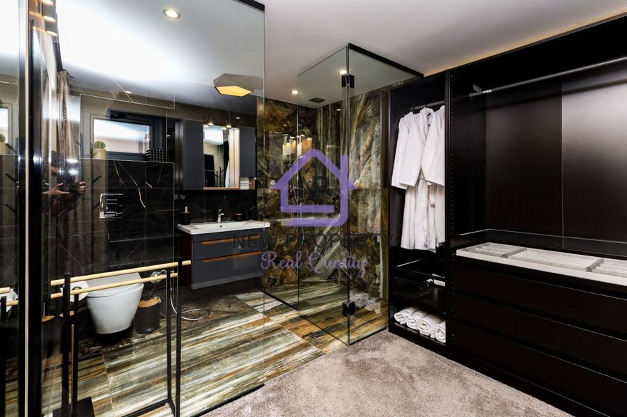 Снимка 337767413