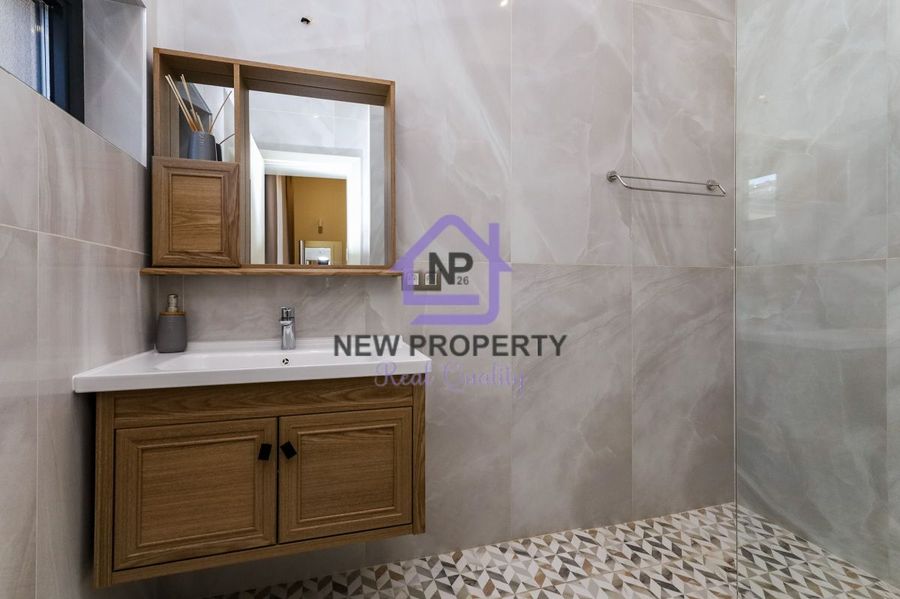 Снимка 337767422