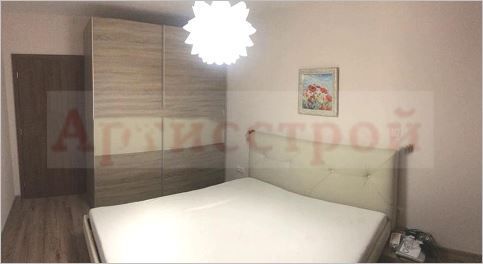 Снимка 337989143