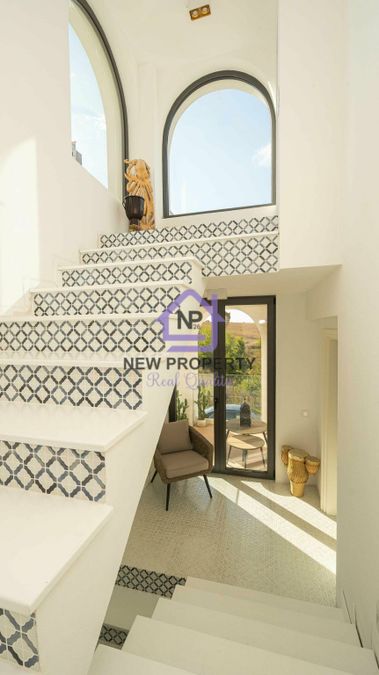 Снимка 338115176