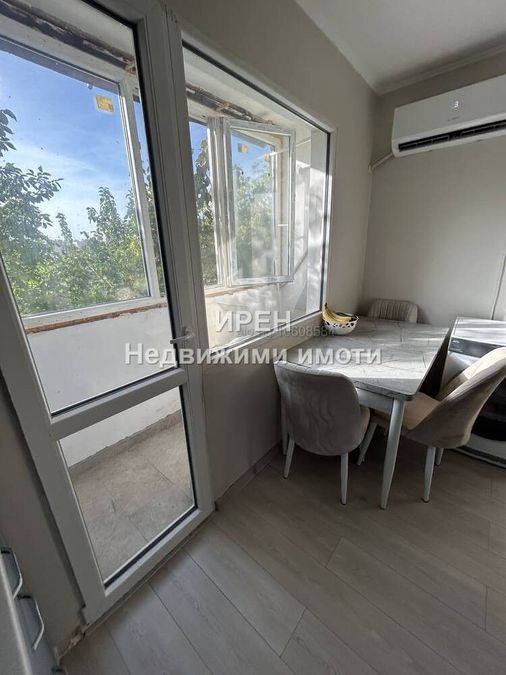 Снимка 338310881