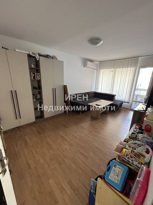 Снимка 338310893