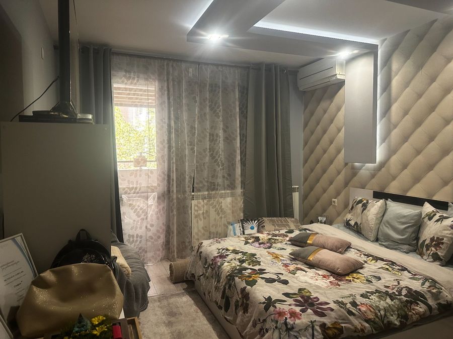 Снимка 338336768