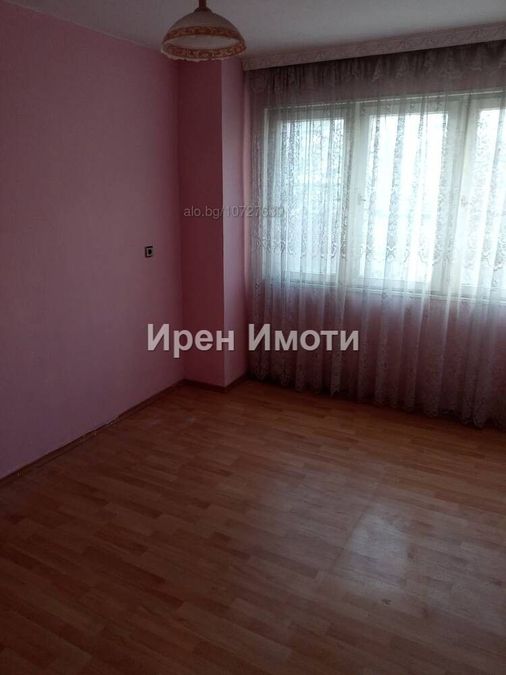 Снимка 338416853