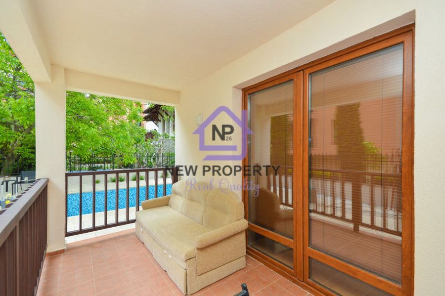 Снимка 338633894