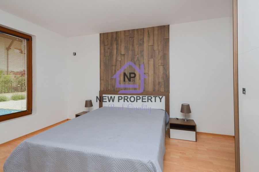 Снимка 338633900