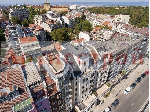 Снимка 338854943