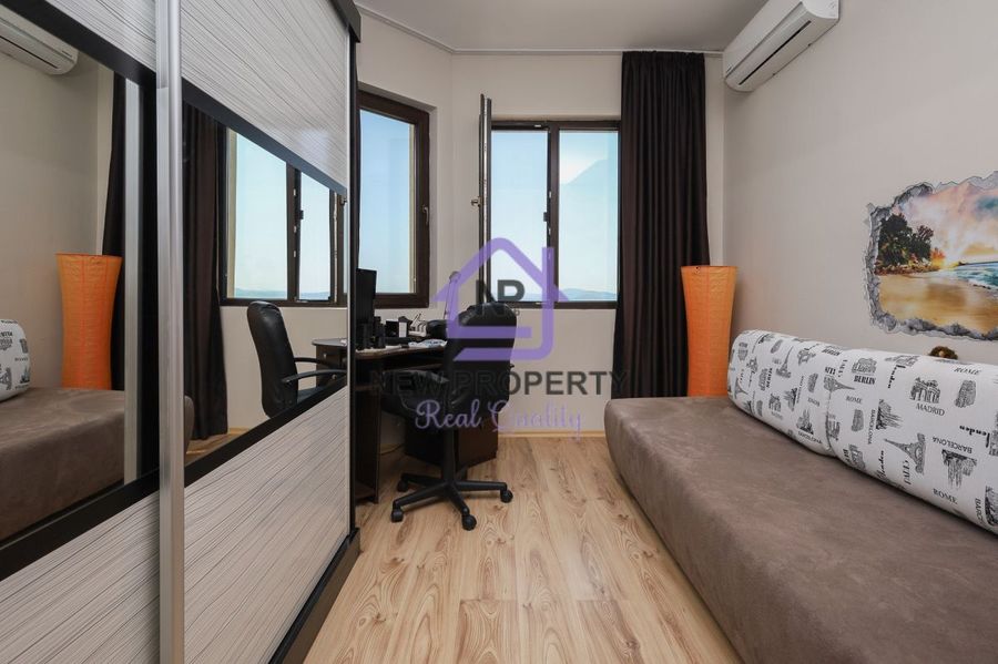 Снимка 338914028