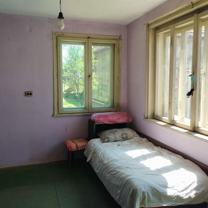 Снимка 339579107