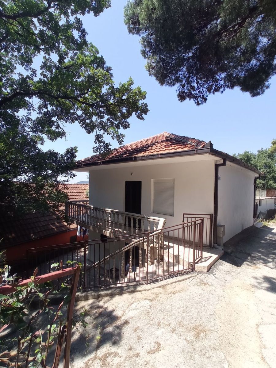 Exquisite Coastal Retreat in Sutomore, Bar 3