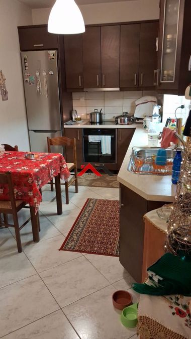 Photo 340094450