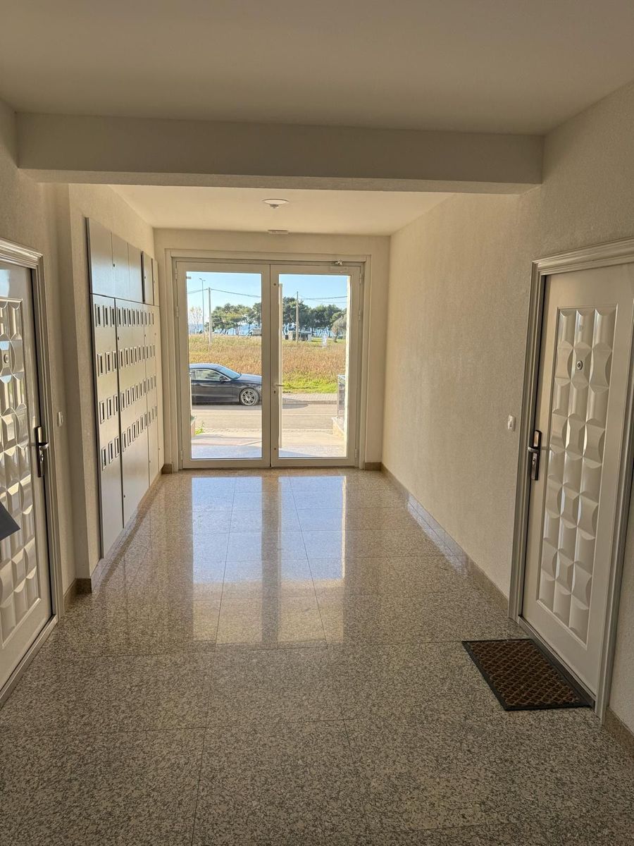 Exquisite 1-Bedroom Apartment in Susanj, Bar, Montenegro 3