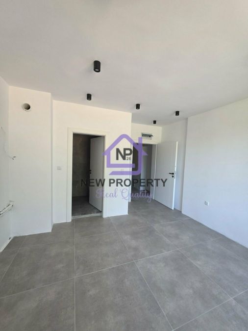 Снимка 343405316