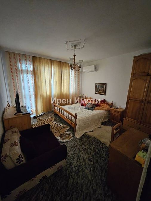 Снимка 343621394