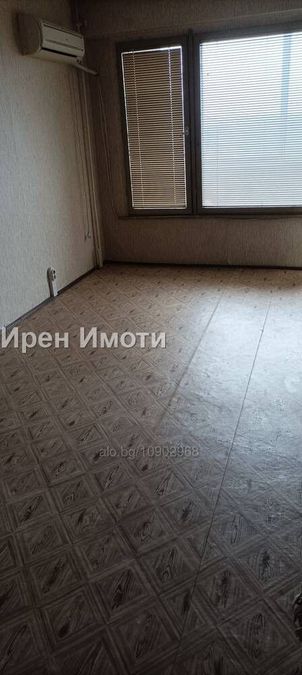 Снимка 344880704