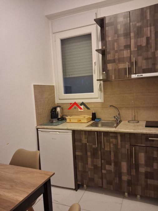 Photo 344940146