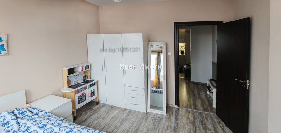 Снимка 345292091