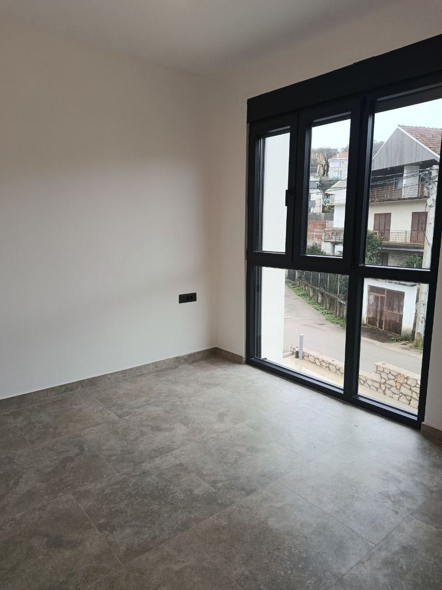 Luxurious Apartment for Sale in Kunje, Bar, Montenegro 7