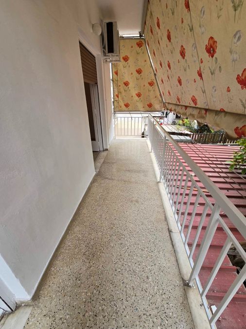 Photo 346912979