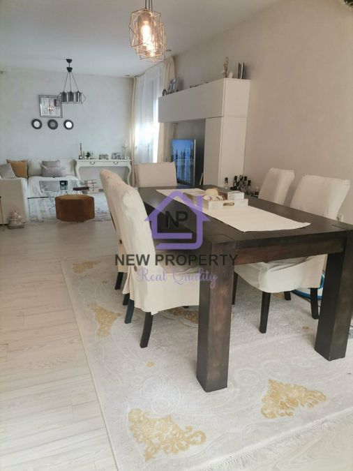 Снимка 347245799